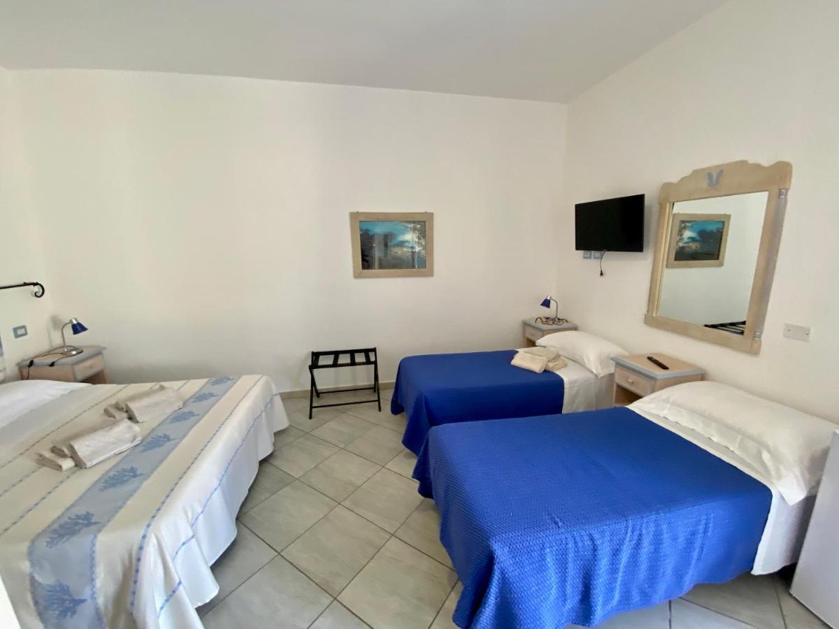 Tigrillo Bed&Breakfast Olbia Kültér fotó